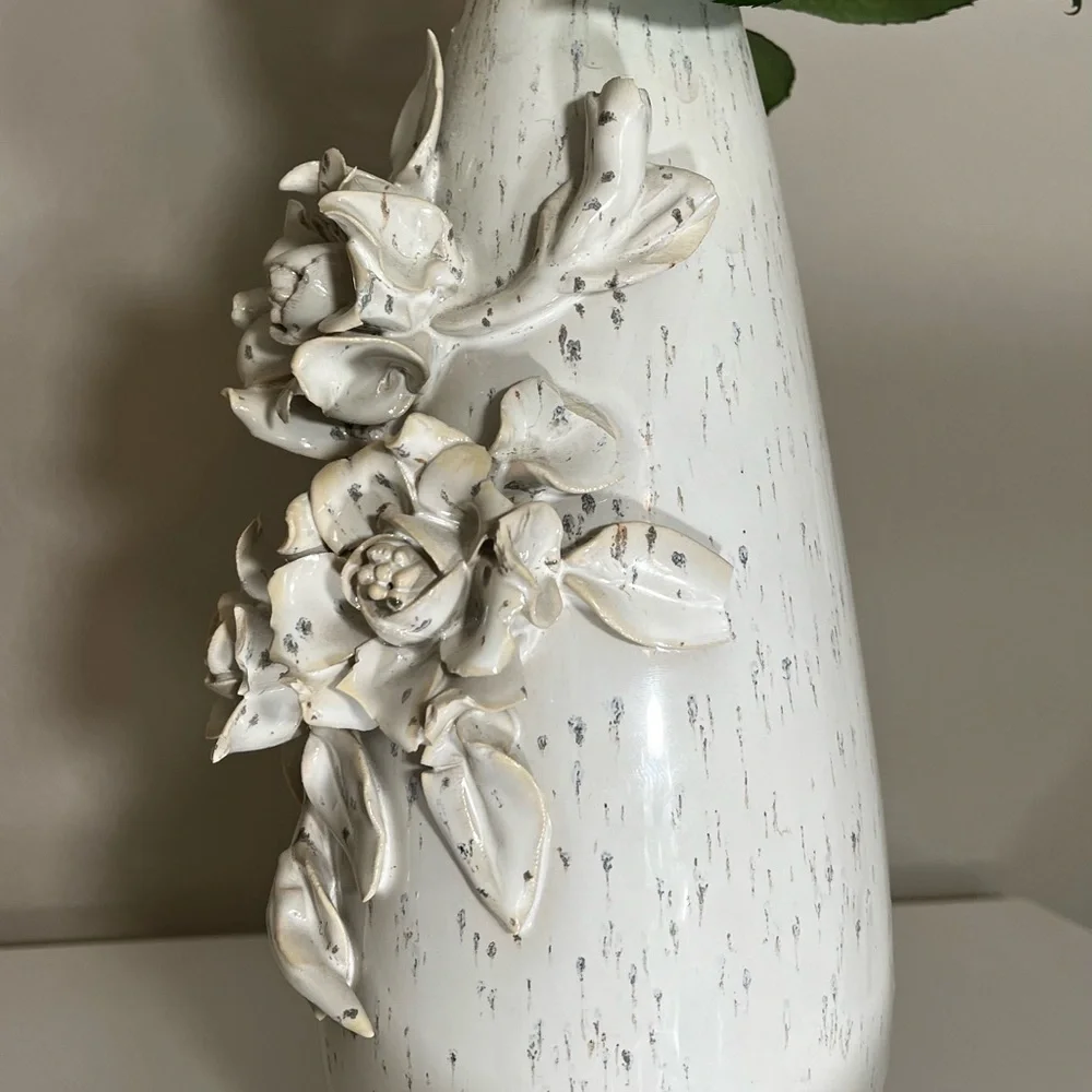 White and Speckled Grey Ceramic Vase 3D Flowers Pottery Home Decor Shabby Chic